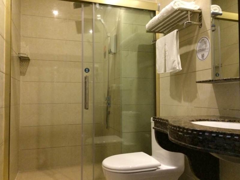 Greentree Inn Guangdong Shantou Gurao Gugui Road Business Hotel Екстериор снимка