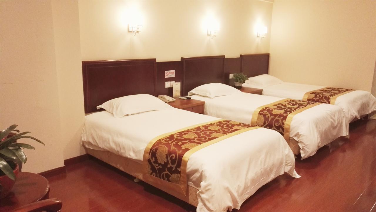 Greentree Inn Guangdong Shantou Gurao Gugui Road Business Hotel Екстериор снимка