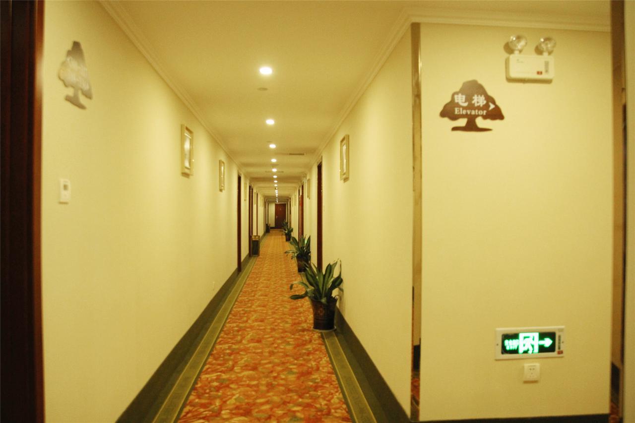 Greentree Inn Guangdong Shantou Gurao Gugui Road Business Hotel Екстериор снимка